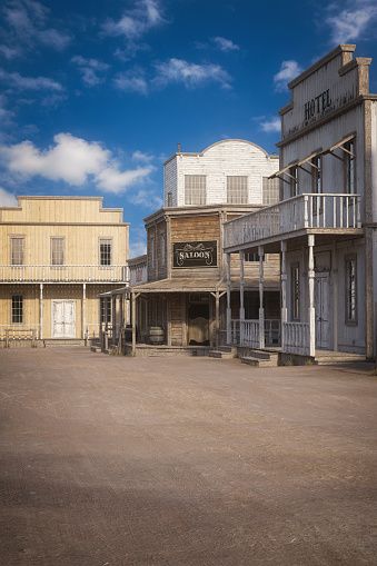 Western Town Buildings, Cowboy Duel, Western Ghost Town, Dark Cowboy, Western Images, Western Architecture, Yard Fountain, Cowboy Town, Animal Pictures For Kids