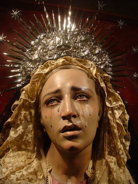 Crying Virgin Mary Marian Apparition, Our Lady Of Sorrows, Arte Inspo, Catholic Art, Mother Mary, Pulp Fiction, Religious Art, The Head, Art Reference Photos