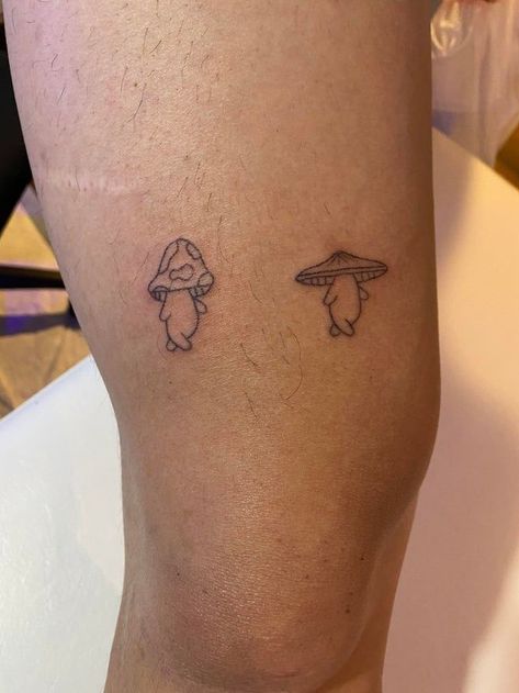 Bff Frog Tattoo, Cute Balloon Tattoo, Tiny Tattoos Cute, Small Matching Tattoo Ideas For Friends, Boho Nature Tattoo, Matching Tattoos Small Friends, Art Tattoo Ideas Men, Aesthetic Tattoos Matching, Small Duo Tattoo Ideas