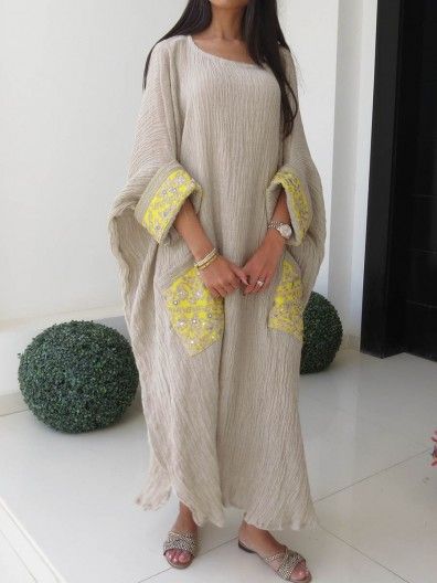 Kaftan - Beige linen with yellow pockets - powdercloset.com Buzzfeed, Breaking News, Yellow, Wall