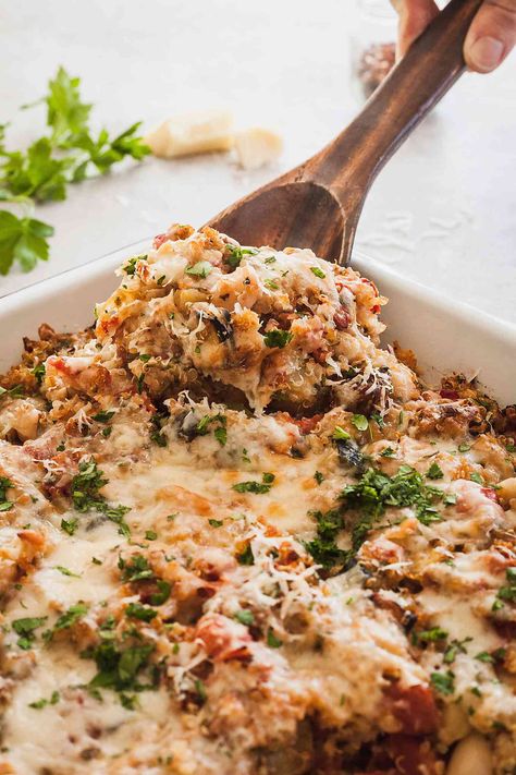 Italian Sausage And Quinoa Recipes, Quinoa Dump Dinner, Quinoa Lasagna Bake, Baked Quinoa Casserole, Zucchini Quinoa Casserole, Casseroles With Quinoa, Healthy Quinoa Casserole Recipes, Vegetarian Recipes With Quinoa, Vegetarian Italian Casserole