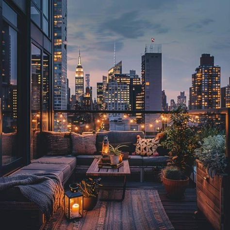 Atl Apartment, Apartments New York, Loft Living Space, San Myshuno, New York Loft, Urban Aesthetic, Apartment Aesthetic, Apartment Balcony Decorating, New York Apartment