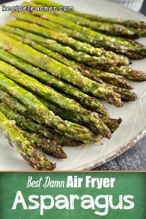 Air Fryer Asparagus, Cook Asparagus, Asparagus Recipes Baked, Asparagus Fries, Air Fried Food, Air Fryer Oven Recipes, Air Fry Recipes, How To Cook Asparagus, Best Air Fryers