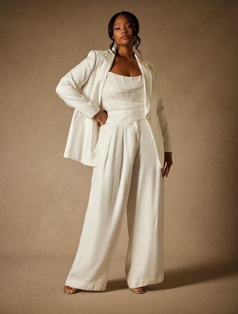 Plus Size Wedding Dress Roundup from ELOQUII Bridal - Ready To Stare // Plus Size White Suit White Bridal Pant Suit, Wedding Pant Suits For Women Bridal, Plus Size Bridal Suit, Bride Wedding Suit, Nonbinary Wedding, Lesbian Wedding Outfits, Bridal Pant Suit, Plus Size Pant Suits, Bridal Pantsuit