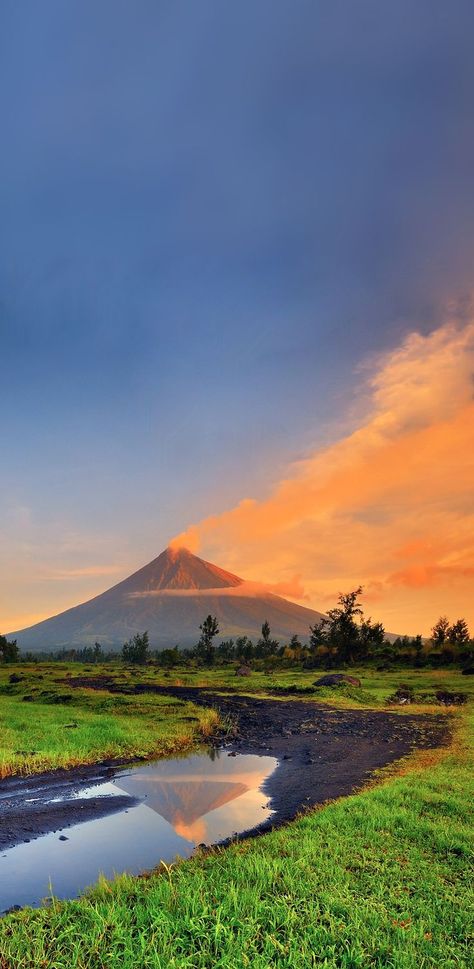 That Same Path | Bicol philippines aesthetic, Philippines wallpaper, Beautiful landscape wallpaper Mayon Volcano Aesthetic, Bicol Philippines Aesthetic, Philippine Aesthetic, Aesthetic Philippines, Albay Philippines, Philippines Wallpaper, Bicol Philippines, Philippines Aesthetic, Bicol Region