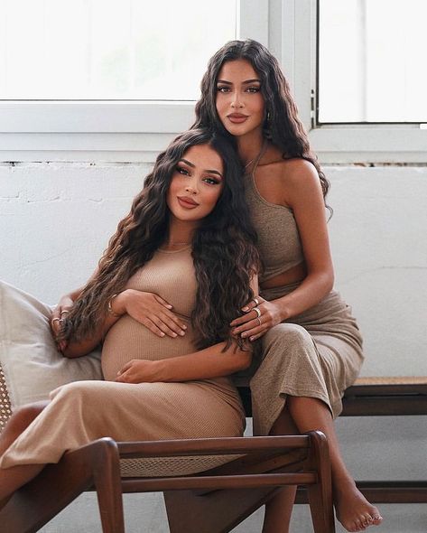 Maternity Photos With Friends, Maternity Photography With Sister, 2 Pregnant Best Friends, Pregnant Best Friends Pictures, Pregnant Friends Pictures, Best Friend Maternity Pictures, Friends Pregnant Together, Sister Maternity Pictures, Pregnant Best Friends