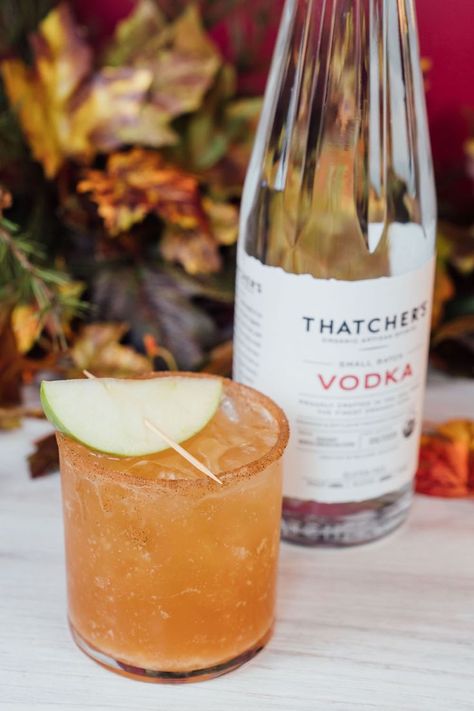 There is no perfect Fall cockt-…oh wait. Our Caramel Apple Mule is a deliciously simple cocktail using Thatcher’s Organic Vodka and Trader Joe’s products. Apple Mule, Holiday Recipies, Easy Cocktail Recipes, Vodka Recipes Drinks, Fall Drink Recipes, Amazing Cocktails, Simple Cocktail, Fall Cocktails Recipes, Trader Joe's Products