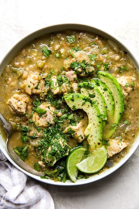 Green Chili Chicken Soup, Green Chicken Chili, Chili Soup Recipe, Chicken Chili Soup, Easy Chicken Chili, Chicken Chili Verde, Chicken Verde, Best Freezer Meals, Chili Verde