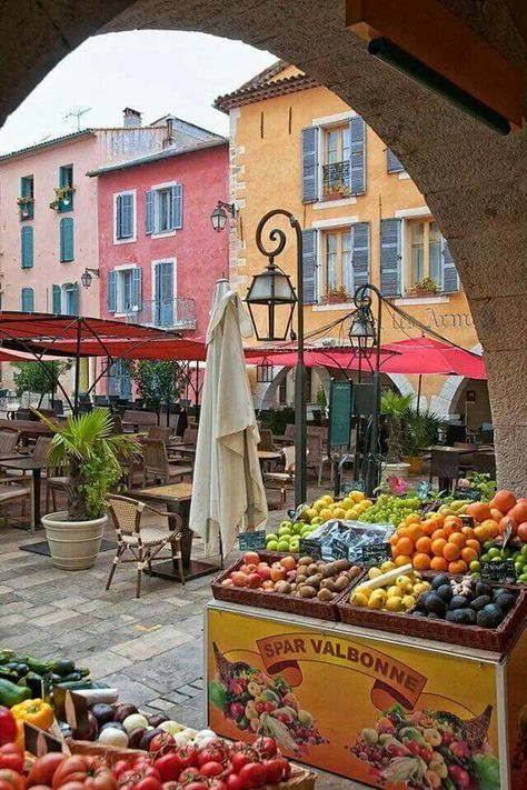 French market Open Air Market, Juan Les Pins, Italian Cafe, Southern France, French Market, Provence France, Fresh Fruits, French Countryside, Watercolor Inspiration