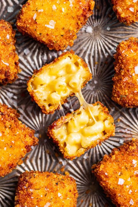 Crispy Fried Homemade Mac and Cheese Bites Fried Mac And Cheese Bites Recipe, Air Fried Mac And Cheese Bites, Deep Fried Mac And Cheese Bites, Fried Mac And Cheese Balls Air Fryer, Individual Mac And Cheese Cups, Fried Snacks Recipes, Deep Fried Mac And Cheese Balls, Homemade Side Dishes, Savory Party Food