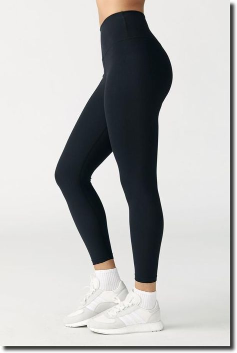 [Sponsored] Basic Black Legging Review: Second Skin Legging #capsule. Black Leggings Aesthetic, Basic Leggings Outfit, Aesthetic Leggings, Womans Leggings, Black High Waisted Leggings, Woman Leggings, Affordable Leggings, Skin Leggings, Black Leggins