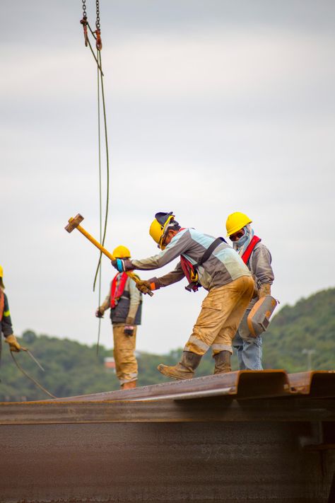 Construction worker men holding hammer photo – Free Construction Image on Unsplash Sell House Fast, We Buy Houses, Au Pair, Sell Your House Fast, Residential Construction, Construction Work, Construction Services, Selling Your House, Construction Worker