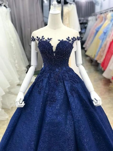 Dark Blue Prom Dress Ball Gown, Celestial Quinceanera Dress, Quince Navy Blue Dresses, Navy Blue Quinceanera Dresses With Silver, Navy Blue Sweet 16 Dress, Ball Gowns Navy Blue, Dark Blue Ball Gowns, Dark Blue Quince Dress, Midnight Blue Quinceanera Dresses