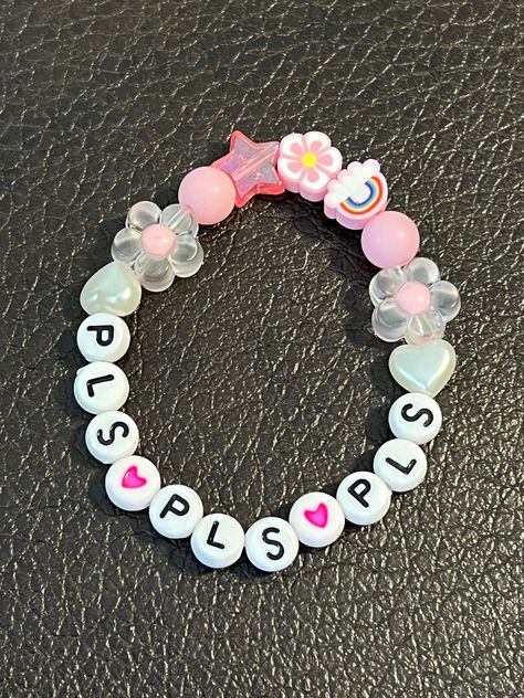 SABRINA CARPENTER INSPIRED kids bracelet Sabrina Carpenter Clay Bead Bracelet, Sabrina Carpenter Jewelry, Sabrina Carpenter Bracelet Ideas, Sabrina Carpenter Friendship Bracelet, Sabrina Carpenter Bracelets, Sabrina Bracelet, Sabrina Concert, Celebrity Bracelets, Concert Bracelets