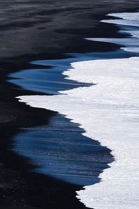 I love all the contrast between these colors. The white surf and wet blue and dry black. Black sand beaches. Soyut Sanat Tabloları, Black Sand Beach, Black Sand, Beautiful World, Color Inspiration, The Ocean, Beautiful Places, Bali, Art Photography