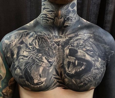 Minhas tatu Men’s Animal Tattoo, Full Chest Tattoo Men, Sick Tattoos, Full Chest Tattoos, Small Wolf Tattoo, Wolf Tattoos Men, Hyper Realistic Tattoo, Wolf Tattoo Sleeve, Cool Chest Tattoos