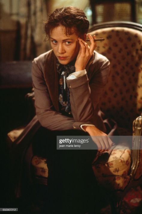 Judy Davis, Saturday Night Movie, Androgynous Style, Androgynous Look, George Sand, Period Pieces, Drag King, Hugh Grant, Movie Director