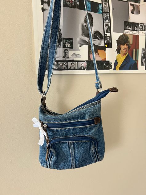 Jean Purse, Denim Purse, Denim Bag, Aesthetic Photography, Dream Wardrobe, Craft Tutorials, Messenger Bag, Wardrobe, Purses And Bags