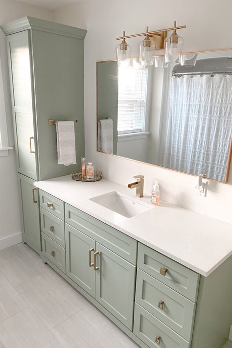 Light Green Bathrooms, Bathroom Cabinet Colors, Green Bathroom Vanity, Primary Bath, Bathroom Color Schemes, Bathroom Redesign, Bathroom Color, Bathroom Inspiration Decor, Upstairs Bathrooms