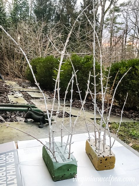 Tall Wedding Centerpieces With Branches Winter Wonderland, Christmas Twigs In Vase, Spray Painted Tree Branches, Centerpiece With Branches, Snowflake Floral Arrangements, Foam Board Christmas Decorations Diy, White Branches Decor Winter Decorations, Twigs And Branches Decor Christmas, Christmas Branches In Vase