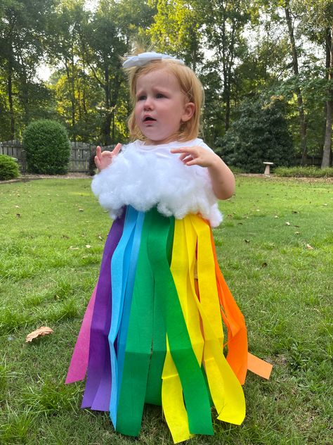 Weather Day Costume, Spring Day Dress Up Ideas For Kids, Diy Easy Kids Costumes, Kids Rainbow Costume, Toddler Rainbow Costume, Easy Kids Costumes Diy, Rainbow Costume Kids, Spring Toddler Outfits, Diy Rainbow Costume