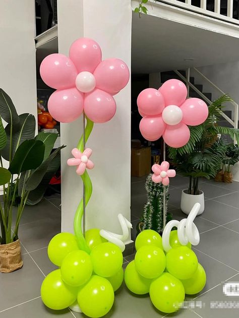 Ballons Flowers Decoration, Balloons Stand, Baloon Decorations Spring, Flower Balloon Centerpiece, Flower Balloons, Ballons Flowers Centerpiece, Daisy Baloon Decoration, Mickey Mouse Clubhouse Birthday Party Decorations, Balloon Flower Decorations