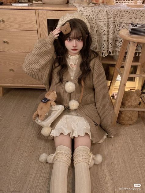 Kawaii Bear Outfit, Rilakkuma Outfit, Cute Korean Outfits, Kawaii Outfit Ideas, Kawaii Outfits, Teddy Bear Clothes, Bunny Outfit, Bear Outfits, Jazz Band