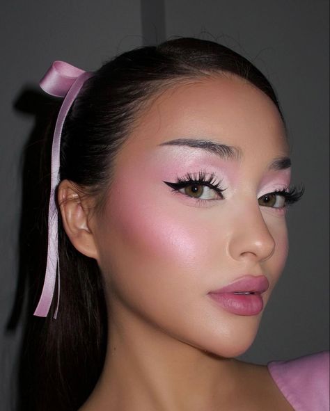 Ballerina Makeup, Maquillage On Fleek, Princess Makeup, Barbie Makeup, Makijaż Smokey Eye, Dope Makeup, Creative Makeup Looks, Glamour Makeup, Instagram Makeup