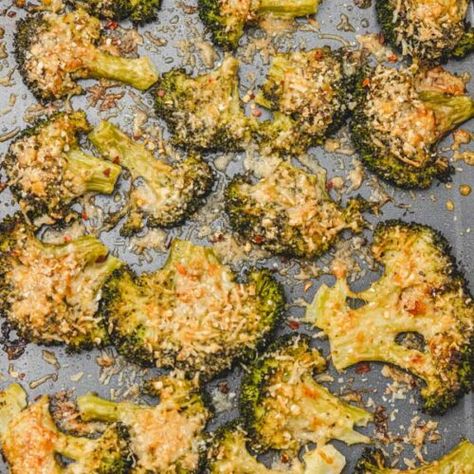 Smashed Broccoli Recipe - The Dinner Bite Broccoli Chips Recipe, Smashed Broccoli Bites, Smashed Roasted Broccoli, Broccoli In Oven Recipe, Smashed Broccoli With Cheese, Crispy Smashed Broccoli, Broccoli Chips Baked, Smashed Broccoli Recipe, Smash Broccoli