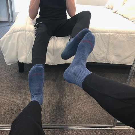 Bi Vibes, Jeans Guys, Men In Socks, Male Witch, Grey Socks, Sock Outfits, Foot Socks, Soccer Socks, Boys Socks