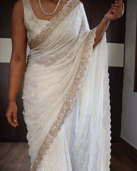 *An adorable chikankari collection with sabyasachi borders in scallop style on pure khaddi georgette silk saree* Pure fabric In elegant pearl white shade Pretty 😍 For ONLY FOR 8000💕💕 ship Sabyasachi Borders, White Saree Aesthetic, Nepali Clothing, White Sarees, Saree White, Indian Royalty, Georgette Silk Saree, Off White Saree, Chikankari Saree