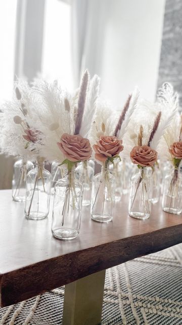 Pampas Grass And Palm Leaves Centerpiece, Pampas Baby Shower Centerpiece, Boho Chic Centerpieces, Diy Boho Centerpieces, Boho Centerpieces Birthday, Boho Centerpieces Baby, Boho Wedding Centerpieces Diy, Boho Baby Shower Centerpieces, Boho Centerpieces