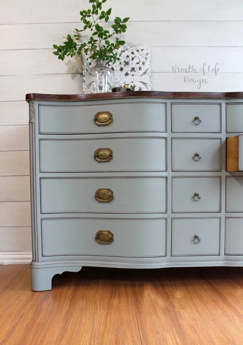 This beautiful long and low blue dresser was refunished and painted with Dixie Belle paint in the colors Collard Greens and Haint Blue. I stained the top with a dark espresso stain. www.facebook.com/breathoflifedesign Dark Blue Dressers Painted, Dark Blue Dresser, Dresser Renovation, Dresser Colors, White Wash Wood Furniture, Guest Studio, Dresser Paint, Dresser Inspiration, Stained Dresser