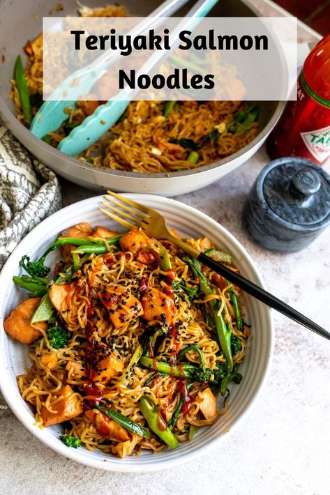 Teriyaki Salmon Noodles Asian Salmon Pasta, Teriyaki Salmon With Noodles, Teriyaki Salmon Noodle Bowl, Salmon Udon Noodles, Salmon With Rice Noodles, Salmon Noodle Stir Fry, Salmon Ramen Noodles, General Tso Salmon, Salmon Rice Noodles