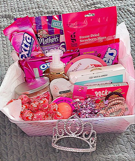 Made this pink gift basket for a friends 16th birthday!🧺🎀 most items can be found at Target Pink Basket Birthday Gift, 16 Gifts For 16th Birthday Girl Basket, All Pink Gift Basket, All Things Pink Gift Basket, Pink Bday Gift Basket, Small Pink Gift Ideas, Pink Baskets Gift Ideas, Cute Birthday Baskets For Girlfriend, Color Birthday Basket Ideas