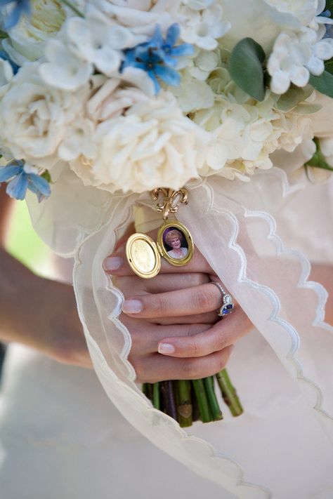 The locket is priceless, sentimental and beautiful! Bouquet Locket, Mom In Heaven, Dad In Heaven, Future Wedding Plans, Wedding Memorial, Classic Cocktails, Bridal Flowers, Farm Wedding, Future Wedding