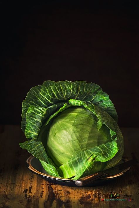 Cabbage Aesthetic, Cabbage Photo, Vegetable Photos, Vegetable Photography, Salad Cabbage, Cabbage Stir Fry, Vegetables Photography, Vegetable Pictures, Food Art Photography