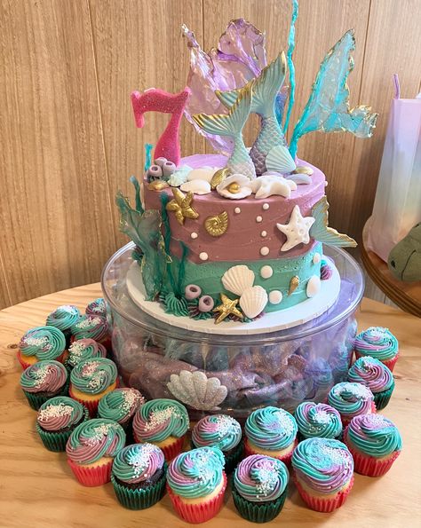 Birthday Cakes For 7 Year Girl, 7th Birthday Cakes, 7 Cake, Girl Bday Party, Kids Birthday Theme, Girl Birthday Themes, Mermaid Cakes, Bday Girl, Cake Designs Birthday