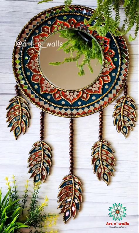 Lipan Art, Painted Mirror Art, Mosaic Art Diy, Diy Mosaic, Mirror Crafts, Lippan Art, Mandala Art Therapy, Clay Wall Art, Diy Wall Art Decor