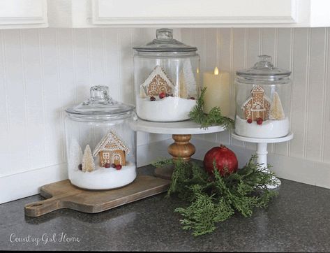 Christmas Glass Jars, Country Girl Home, Christmas Hostess, Tray Decor Christmas, Ideas Navidad, Gingerbread Christmas Decor, Cozy Christmas Decor, Christmas Kitchen Decor, Festive Holiday Decor