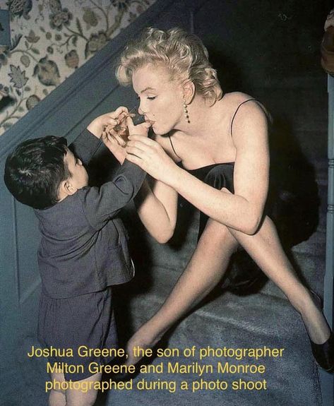 Marilyn Reading, Klasik Hollywood, Estilo Marilyn Monroe, Marilyn Monroe Fashion, Marilyn Monroe Art, Joe Dimaggio, Palaye Royale, Marilyn Monroe Photos, Norma Jean