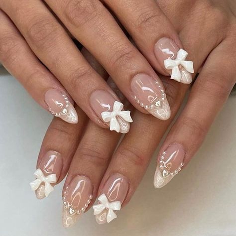 Fake nails white