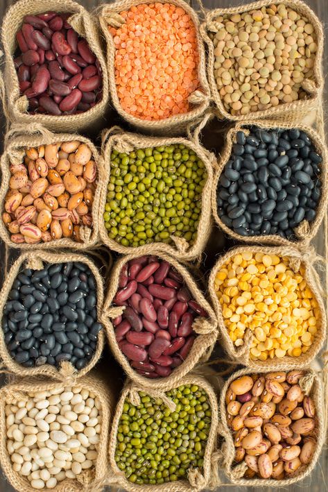 Health Benefits of Beans - What you should know | Planted and Picked Beans Aesthetic, Benefits Of Beans, Health Benefits Of Beans, Beans And Lentils, High Glycemic Foods, Long Beans, Garden To Table, How To Become Vegan, Types Of Beans