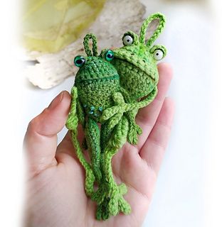 Frog Crochet Pattern, Frog Amigurumi, Frog Crochet, Crochet Bobble, Frog Pattern, Toys Ideas, Toy Diy, Crochet Frog, Crochet Animals Free Patterns