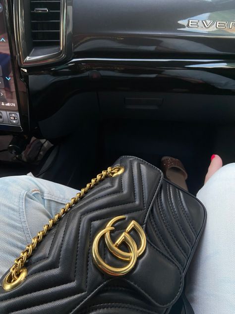 Gucci Bag Aesthetic, Gucci Aesthetic, Aesthetic Bags, Outfits Girl, Cute Tumblr Pictures, Bag Aesthetic, Bags Aesthetic, Success Motivation, Sorel Winter Boot