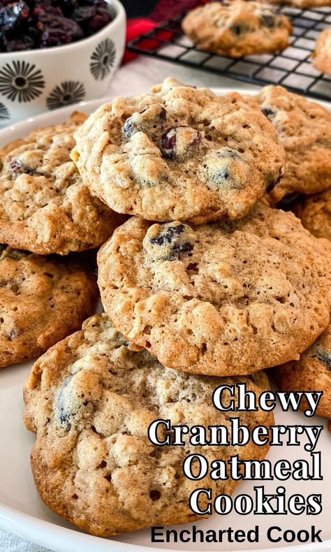 Golden brown cookies are stacked on a white plate with text overlay. Oatmeal Cookies No Eggs, Crunchy Oatmeal, Oatmeal Cookie Recipes Healthy, Cranberry Oatmeal Cookies, Cranberry Cookies Recipes, Cranberry Oatmeal, Christmas Yummies, Oatmeal Cranberry Cookies, Cookies Holiday