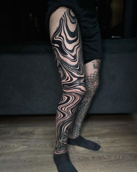 @eliasjeis on Instagram: "Thanks for coming from Ecuador Pedro 🇪🇨 In @luna.tattoogallery @pepax.official #Suminagashi #Wood #Tattoo #EliasJeis #DarkWater" Liquid Tattoo Leg, Wavy Liquid Tattoo Leg, Leg Abstract Tattoo, Trippy Pattern Tattoo, Black Water Tattoo, Black Work Tattoo Leg, Abstract Line Tattoo Leg, Trippy Sleeve Tattoo, Trippy Line Tattoo