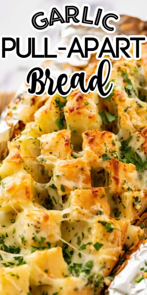 Cheese Loaf Bread, Pull Apart Bread Appetizer, Cheeses Bread, Garlic Breads, Pull Apart Recipes, Pull Apart Cheese Bread, Everyone In My Family, Pull Apart Garlic Bread, Party Bread