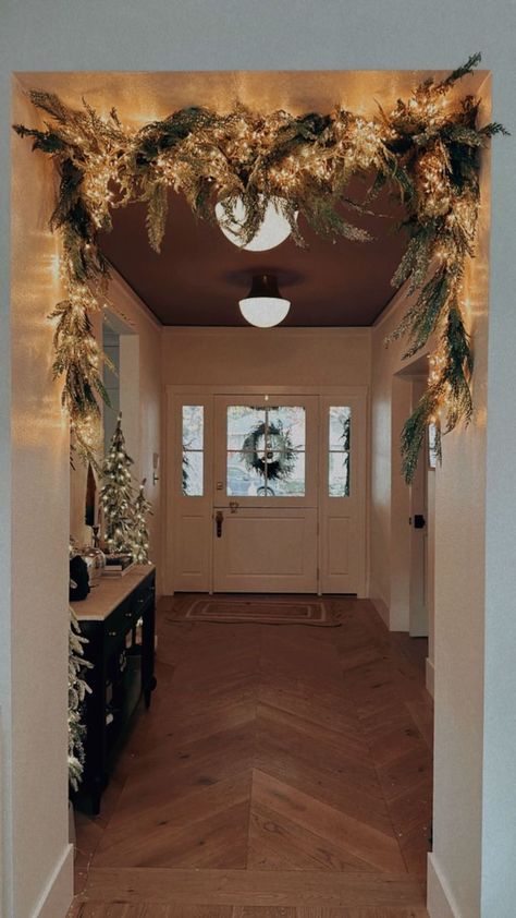 Christmas Doorway Decorations, Happy Thanksgiving Eve, Vine Lights, Doorway Decor, Thanksgiving Eve, Christmas Themes Decorations, Twinkling Lights, Christmas Greenery, Christmas House