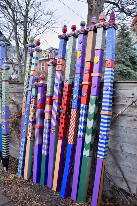 Garden Totem, Unique Garden Art, Art Pole, Painted Post, Garden Totems, Garden Poles, Pole Art, Garden Posts, Outdoor Crafts